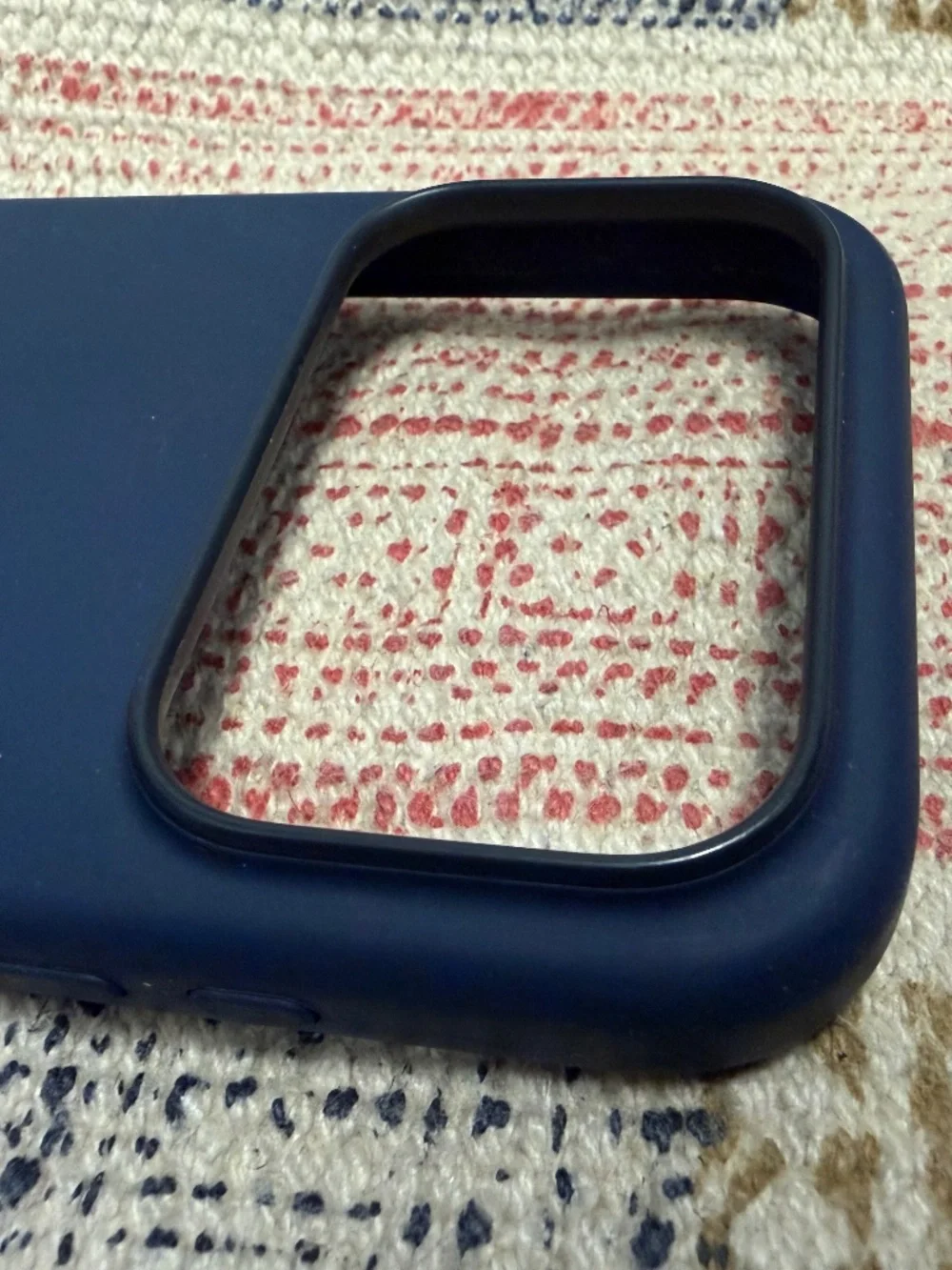 Original Apple iPhone 17 Pro Silicone Case with MagSafe – Midnight Navy